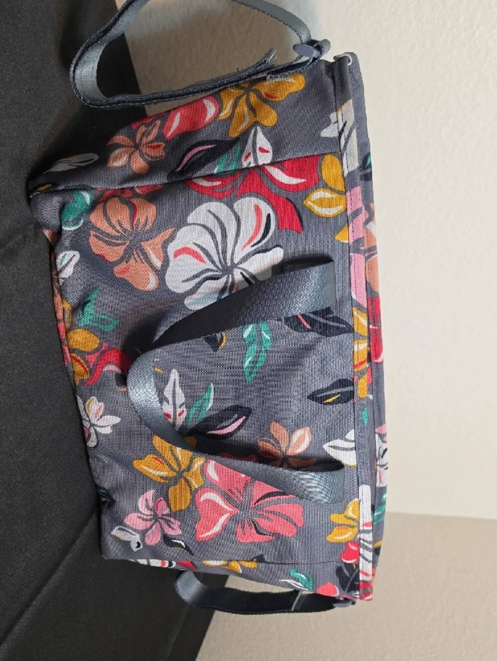 Vera Bradley Lighten Up Everything Organizer | Coastal Paradise